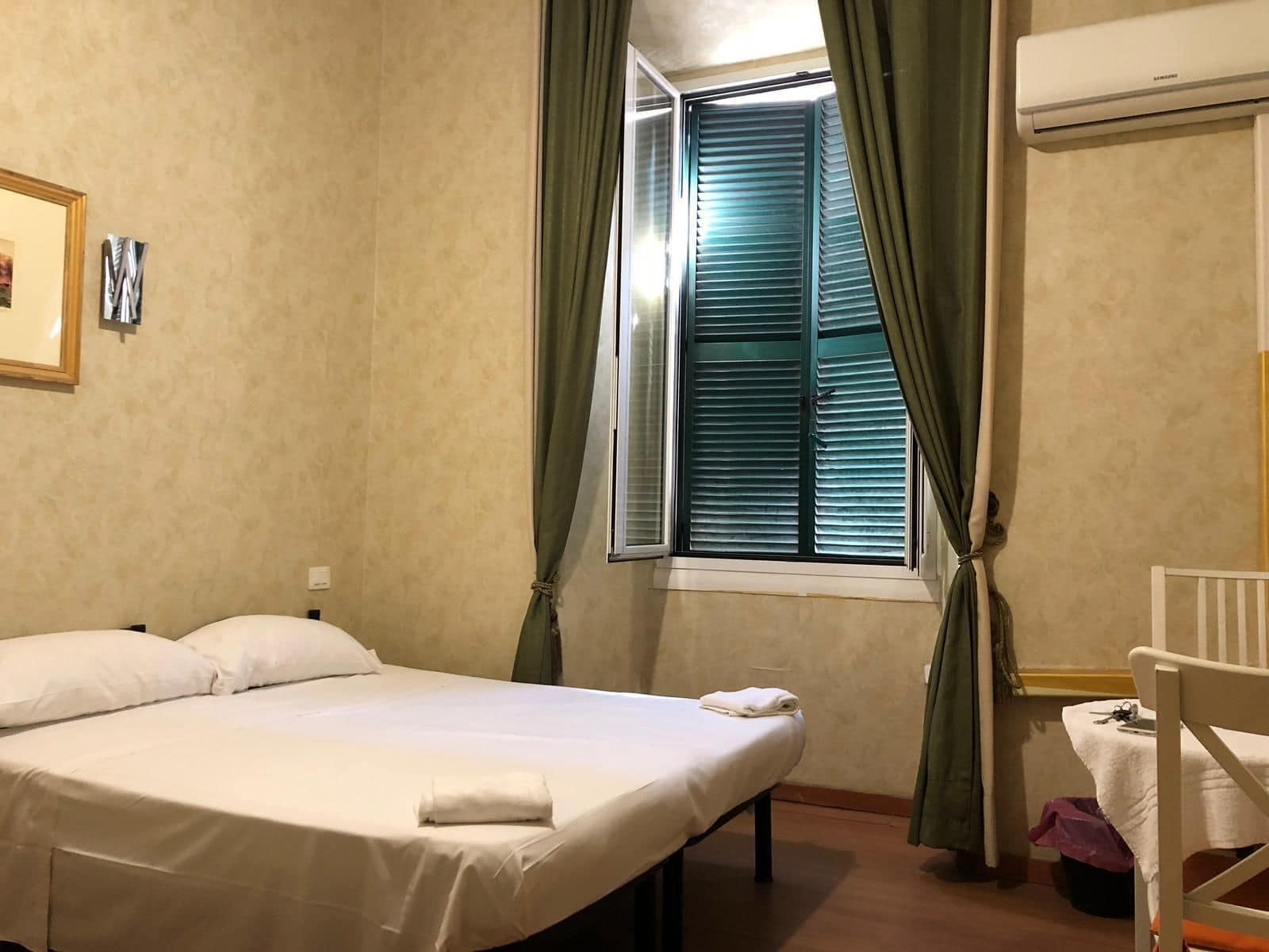 Renting Rooms Rom Eksteriør billede